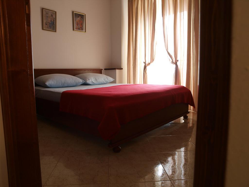Apartments Obala Dragovic Petrovac Room photo