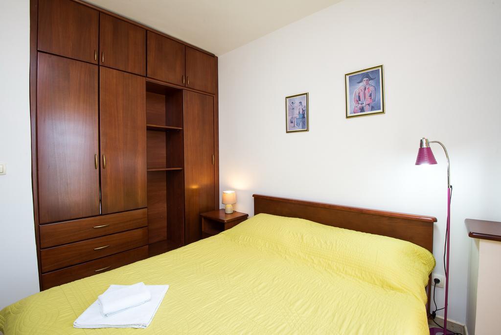 Apartments Obala Dragovic Petrovac Exterior photo